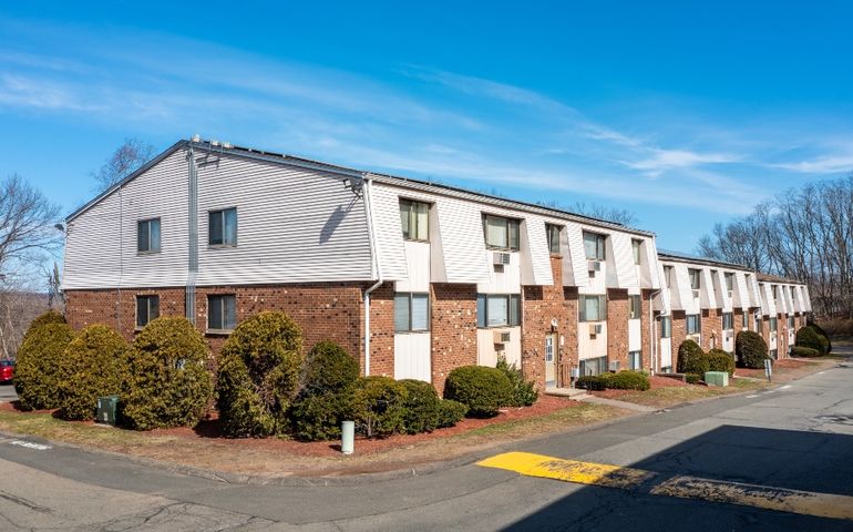 341 smith ave. new haven via costar